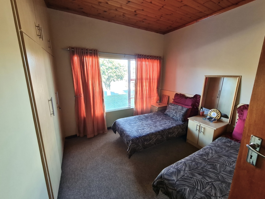 4 Bedroom Property for Sale in C Place Eastern Cape
